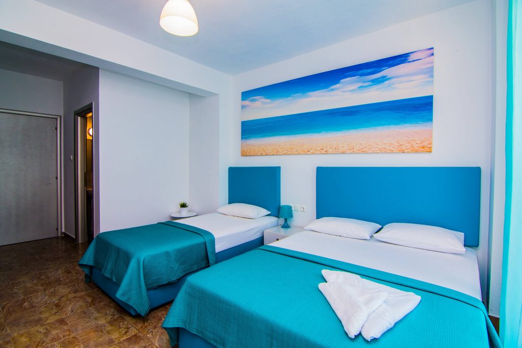 Philoxenia Evgenia - Vrasna Beach - Triple Room - www.philoxenia-hotels.com